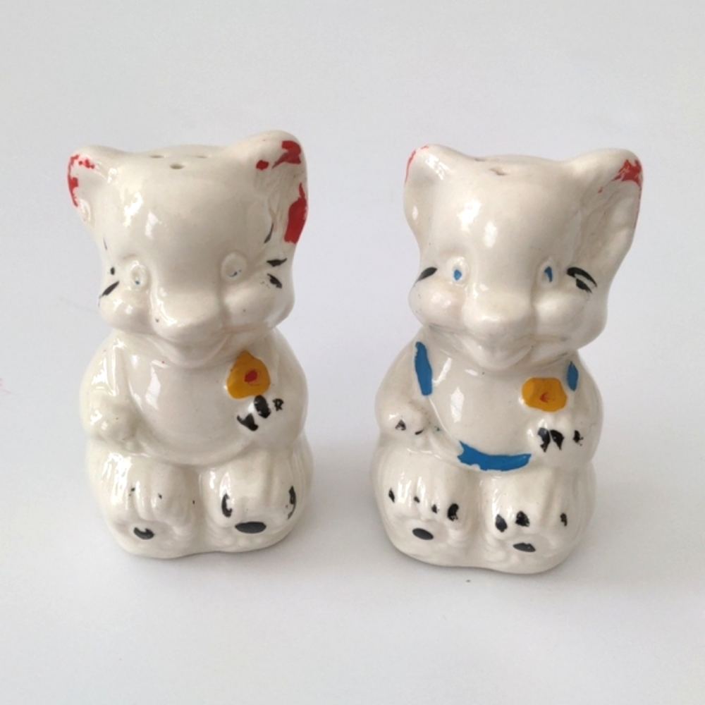 Shawnee Pottery Salt Pepper Shaker Set Vintage Happy Bears